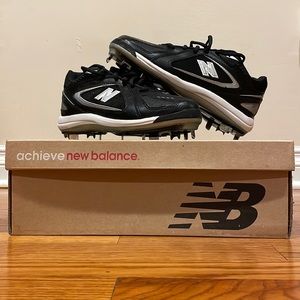 New Balance BaseBall Cleats